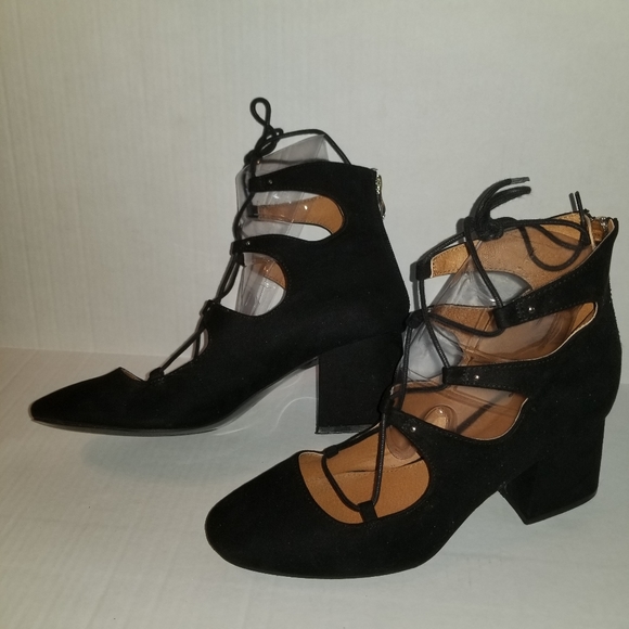 Block Heel Lace Up Shoes Size 9.5 - Picture 13 of 15